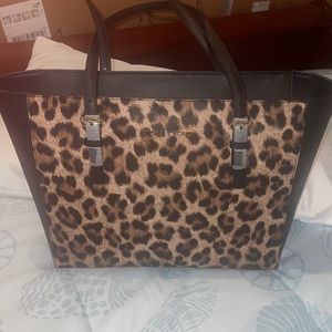 Leopard print Michael Kors medium size tote NWT